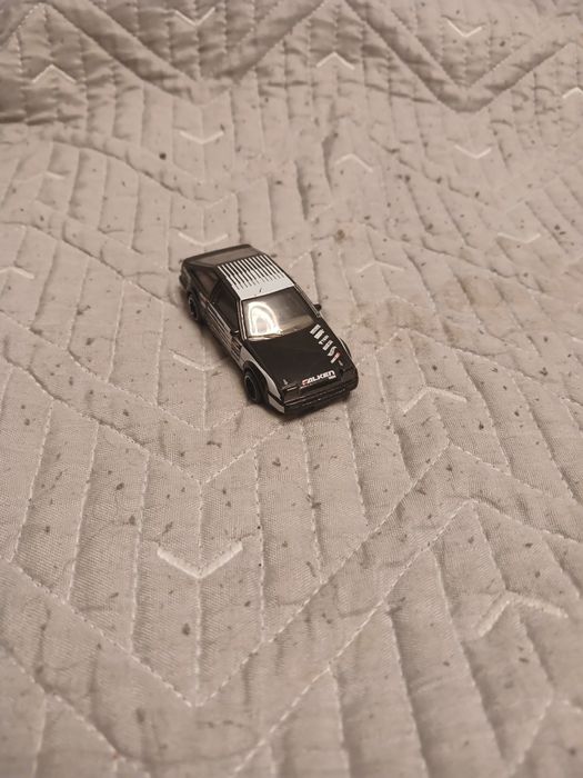 Хот вилс с кейсом , все оригинал