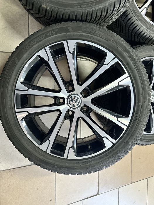 Roti Volswagen-Skoda 225/45 R17 Hankook All season