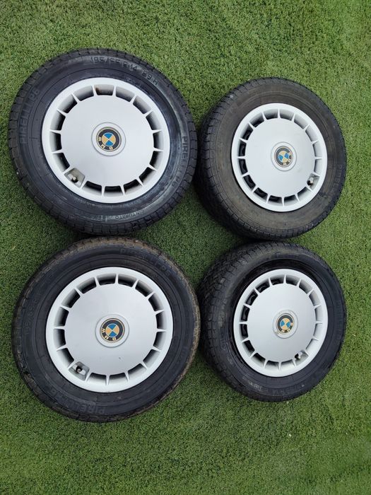 14 4x100 Bmw E30 Метални джанти с тасове БМВ е39