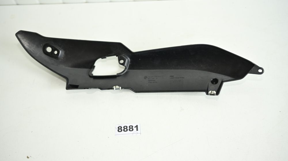 BMW R1200R K27 Carena codita spate dreapta