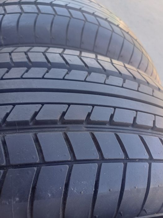 Продам  шины YOKOHAMA 215/60 R16