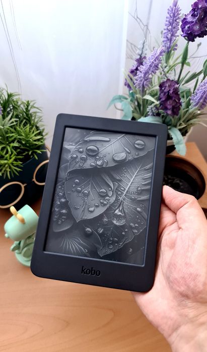 Нов четец за книги Kobo nia с подсветка и wifi