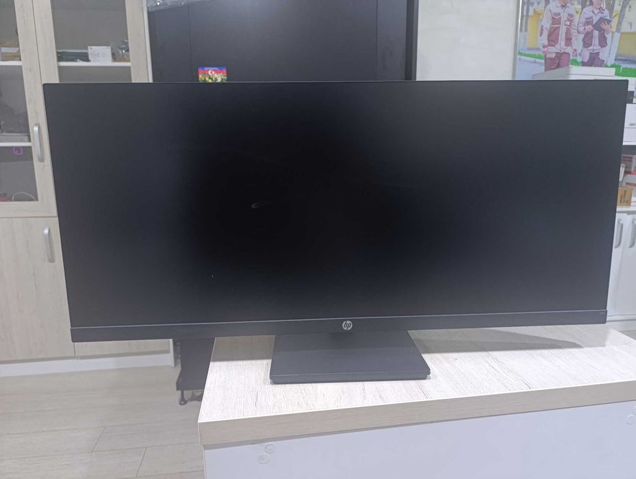 HP X34 UWQHD Gaming Monitor