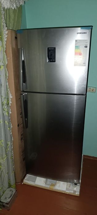 Музлатгич сотилади