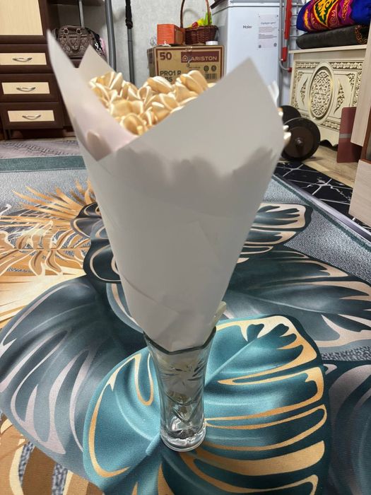 Искусственные цветы продам