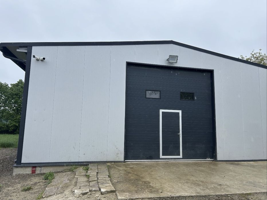 De închiriat hală industrială/depozitare – 350 mp + teren generos