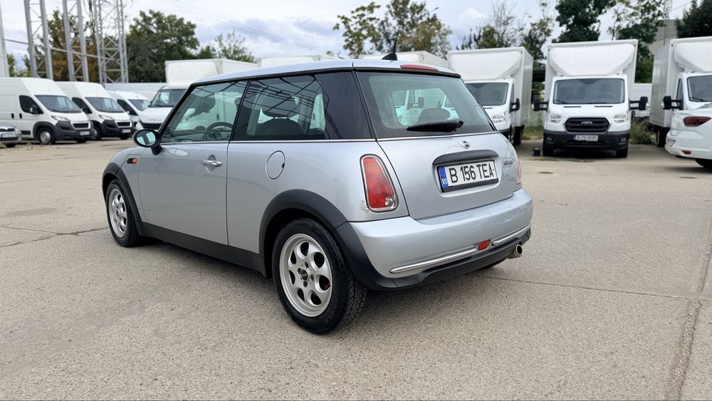 Mini cooper stare foarte buna