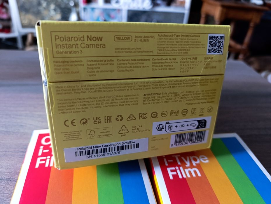 Polaroid Now Instant Camera Generation 3 + 2 x pachete foto