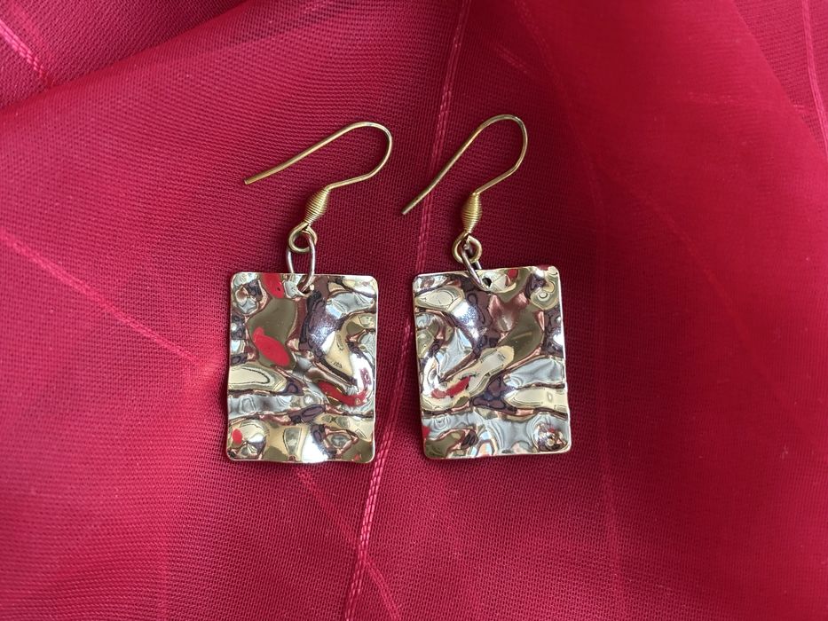 Обеци с релефен дизайн | Позлатено покритие