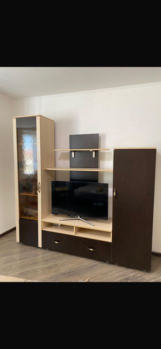Продам шкаф ( стенка ) под телевизор