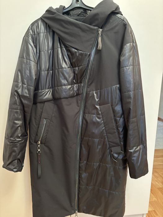 Куртка женская.