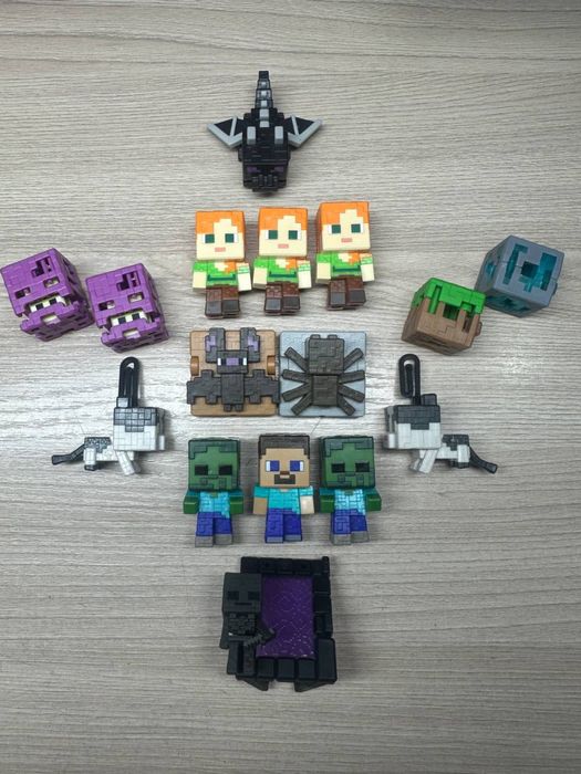 Игрушка kinder joy minecraft
