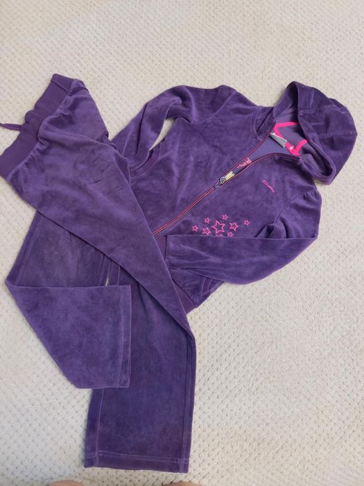 Спортивный костюм для девочки