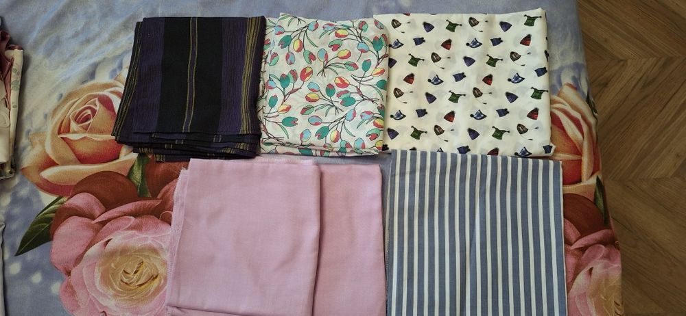 Красиви покривки,бродирани карета,други