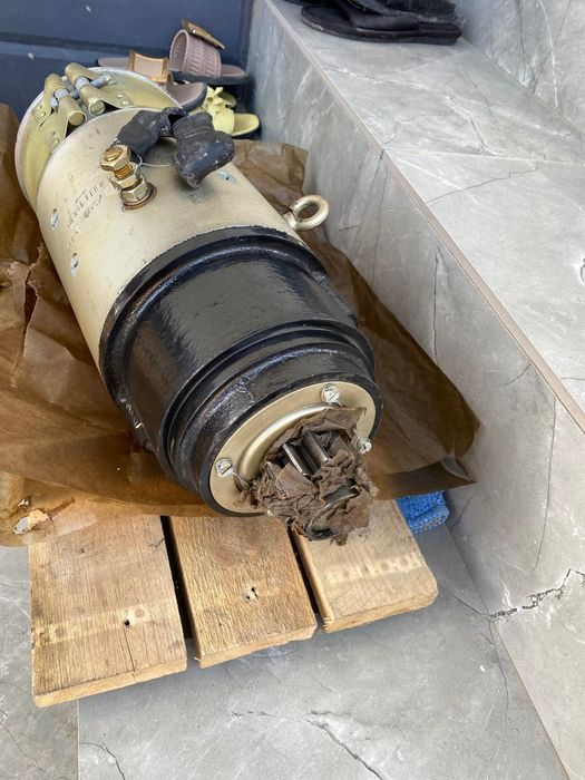 На тепловоз ТГМ4 стартер СТ-722 на 24в.