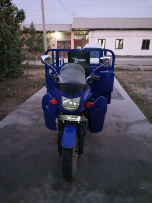Lochin Mototsikl