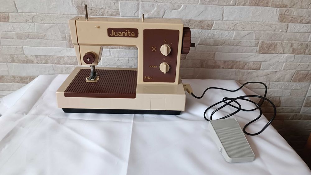Детска шевна машина - PIKO - Made in GDR