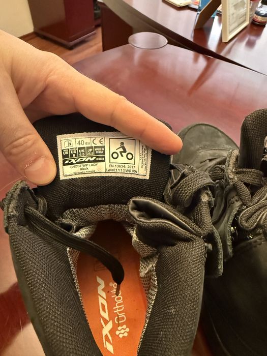 Ghete moto IXON - 40 noi