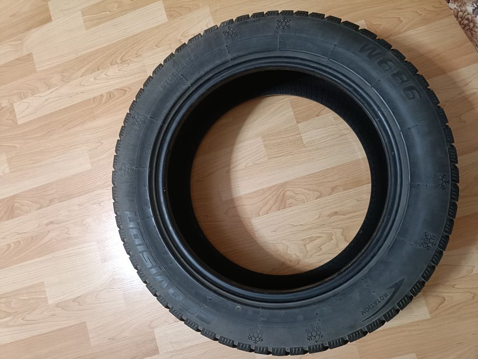 Продам шины  225×55×17