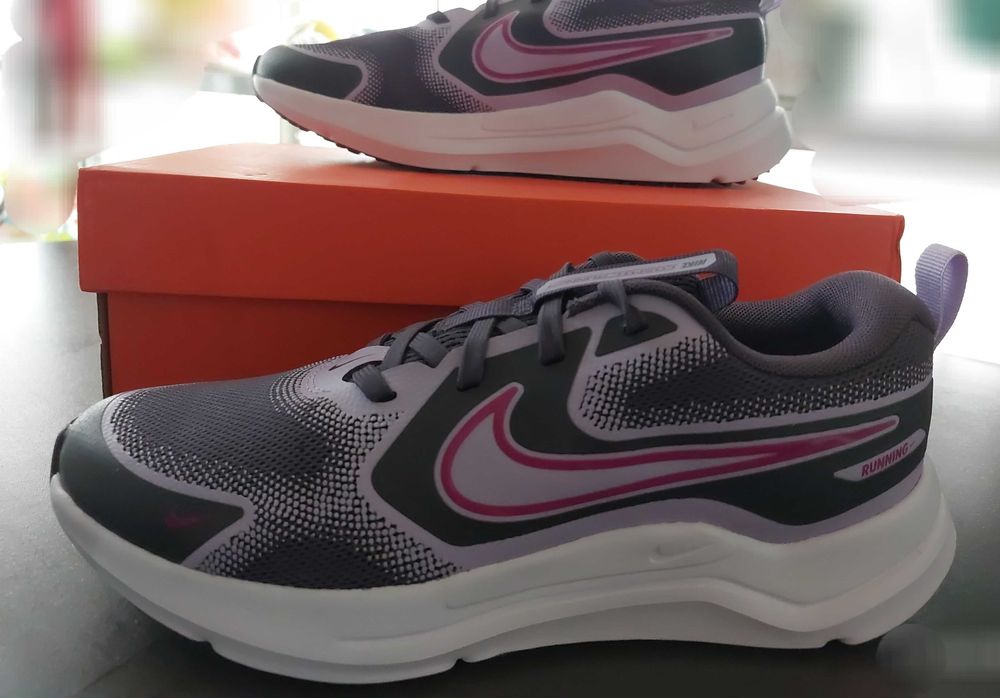 Маратонки Nike №38