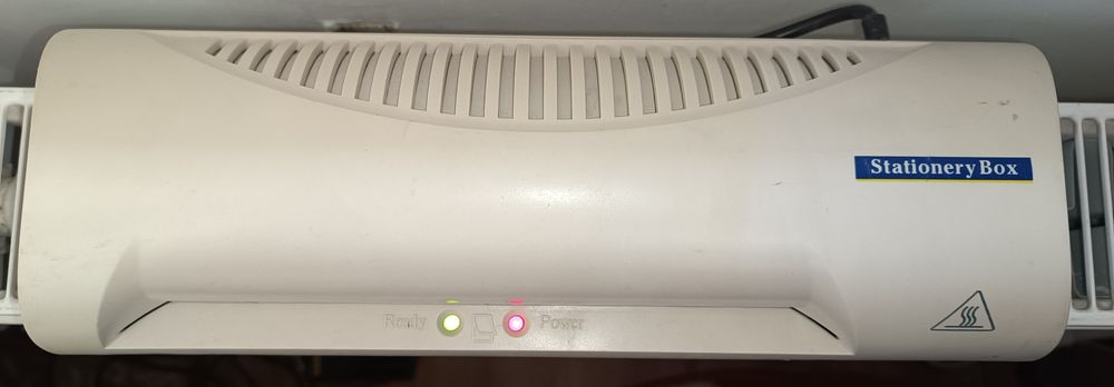 Laminator pagini A4 - Hot Laminator LM-092A