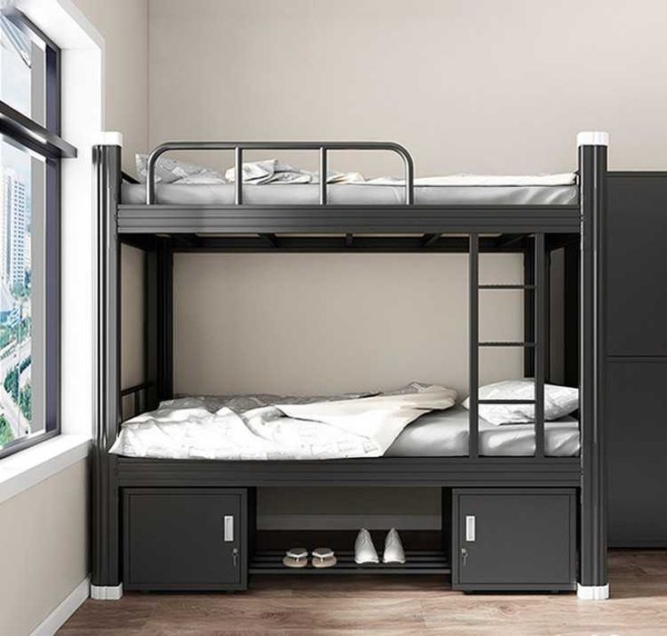 Двухъярусная кровать для детской комнаты