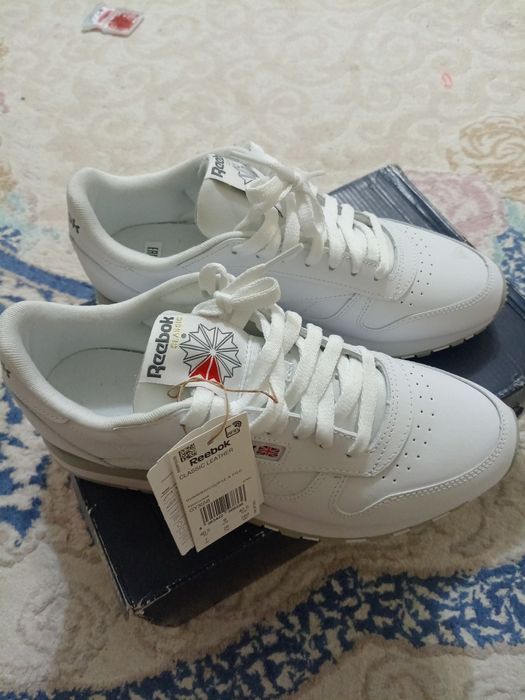 Reebok classic кроссовки