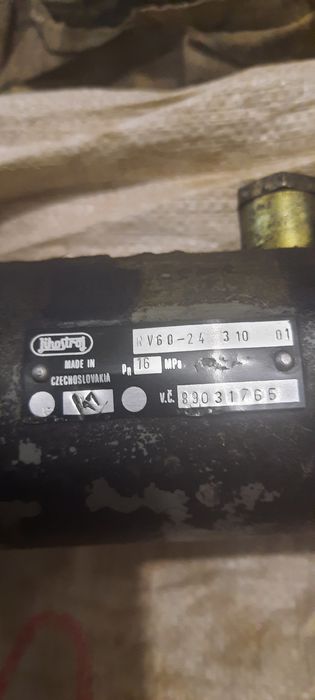 Продам сервопривод на татру