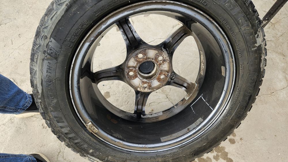 Продаются диски r16 5x114.3