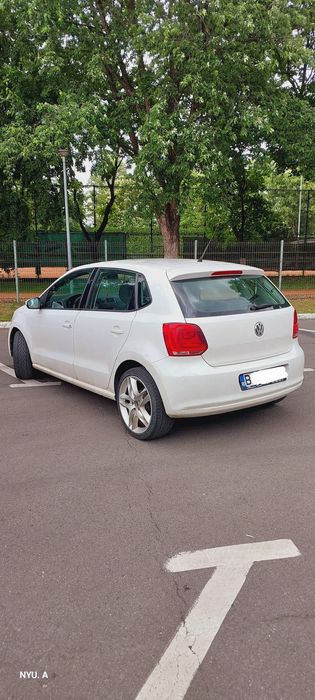 VOLKSWAGEN Polo 2013 — imagine 4