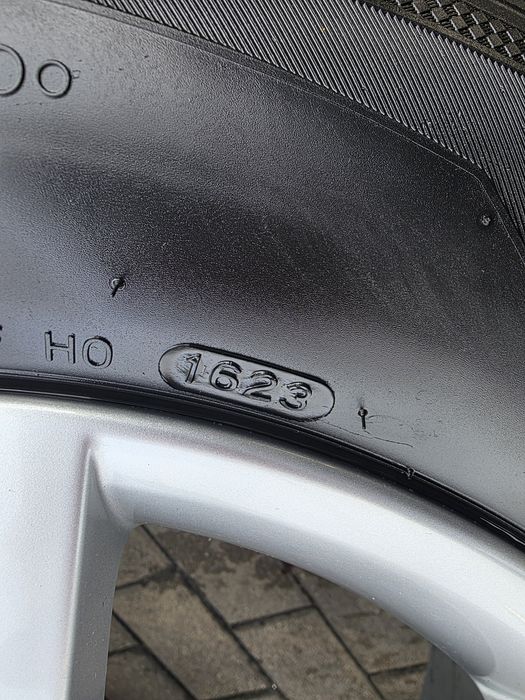 Оригинални джанти с гуми за Skoda 17"