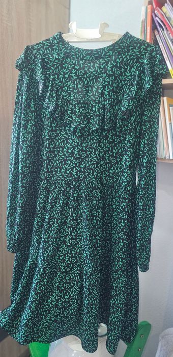 Платья  42-44-46