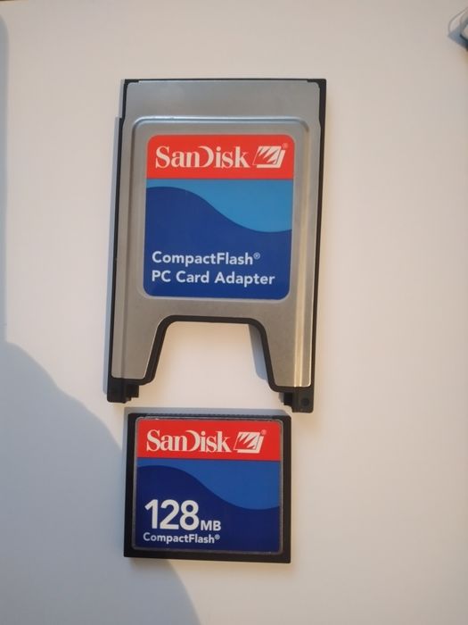 адаптер SanDisk CompactFlash PC Card с картой памяти SanDisk CompactF