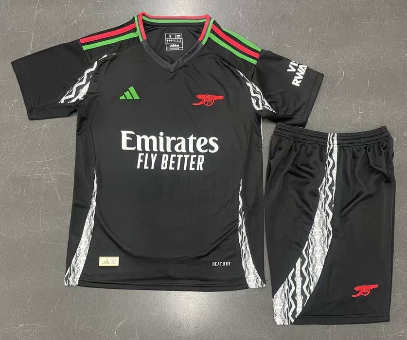 Футбольная форма