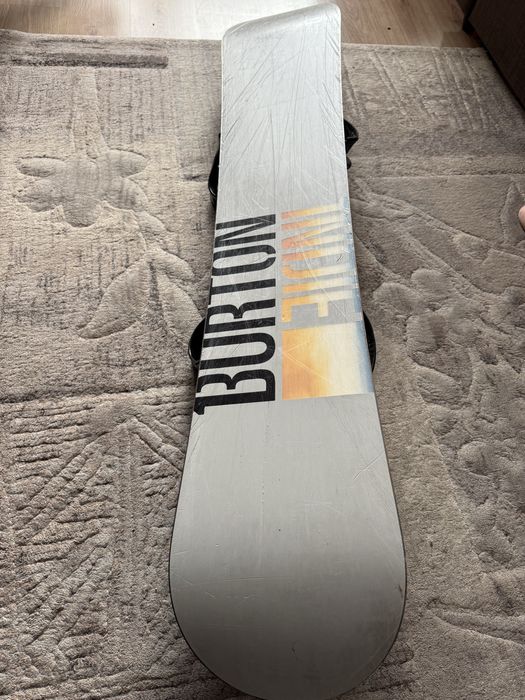 Сноуборд с автомати Burton