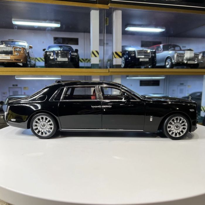1:18 Масштабный модель. Rolls Royce
