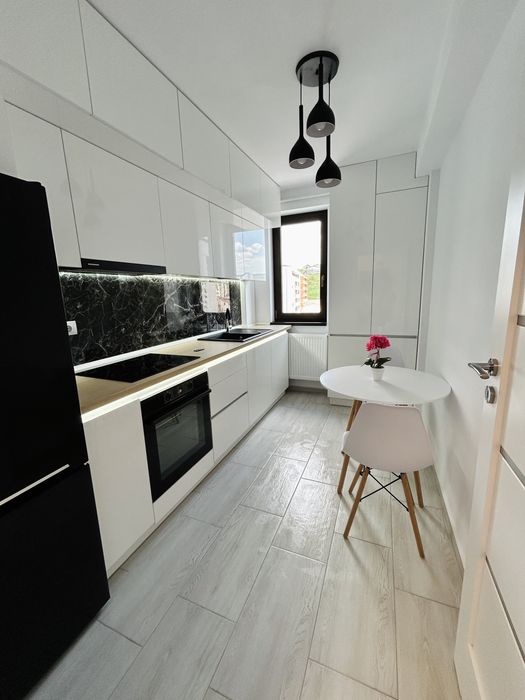 Apartament 2 camere decomandat Bucium-Visan