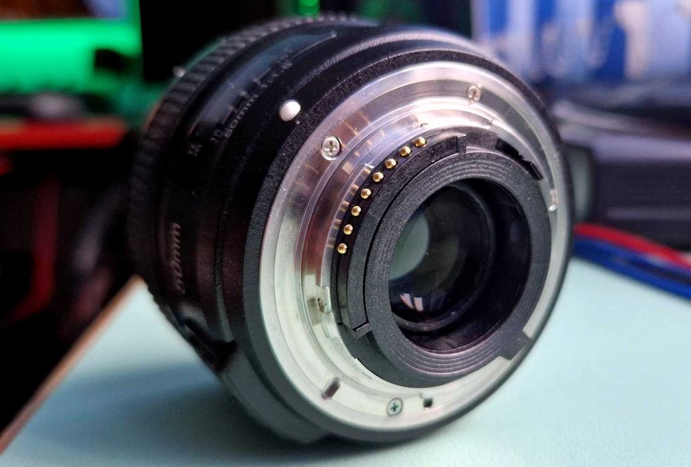 Обектив Yongnuo YN 50mm f/1.8 за Nikon DSLR