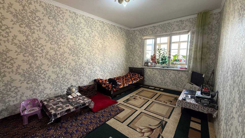 Фрунзиский KIUF 4 қаватда 2 хонали квартира сотилади. ID: 1607