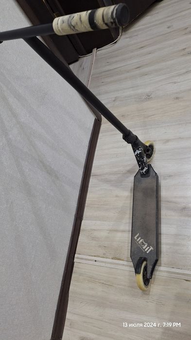 Самокат Limit трюковой парк