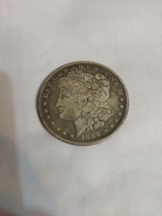 Монета смотри фото,биткоин