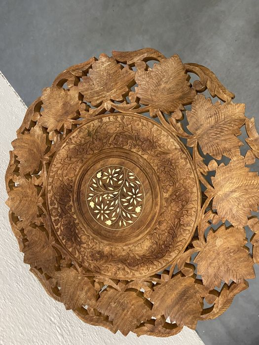 Индийска резбована маса за кафе от тиково дърво