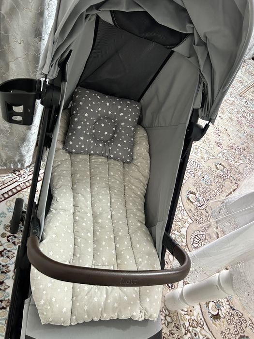 Коляска прогулочная iLovi Vivid Grey