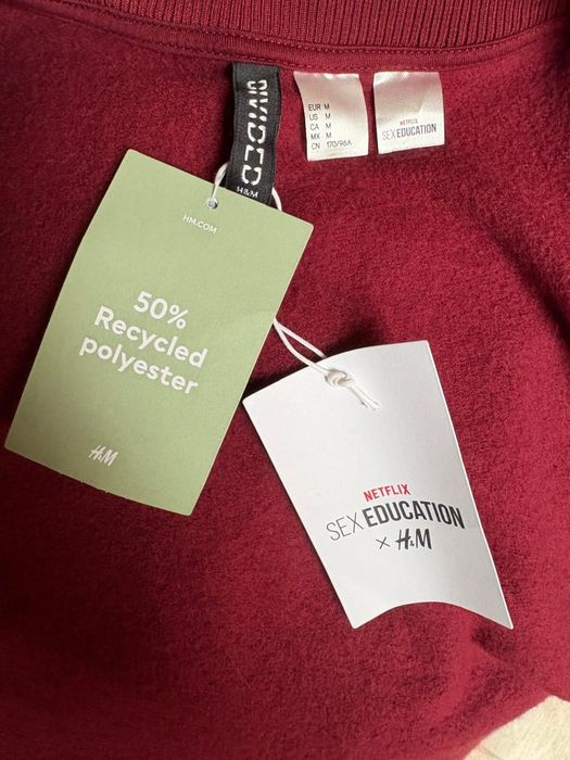 Елек H&M X Sex education