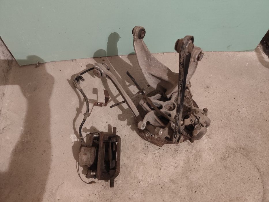 Части за Пежо 407