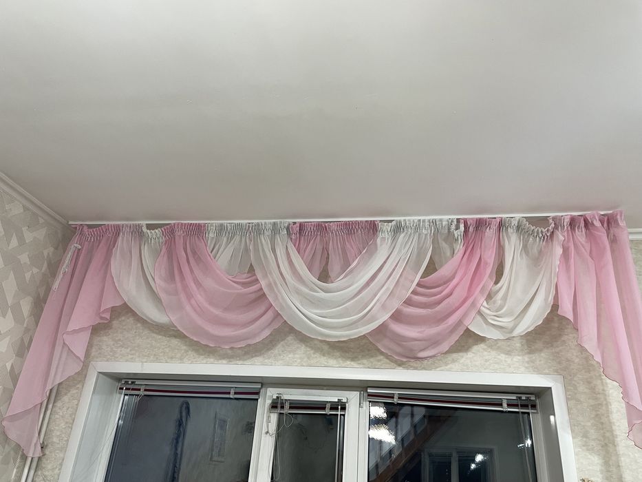 Продам ламбрекен  тюль (шторы)