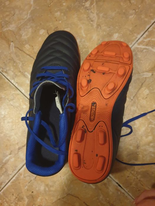 Crampoane Adidas