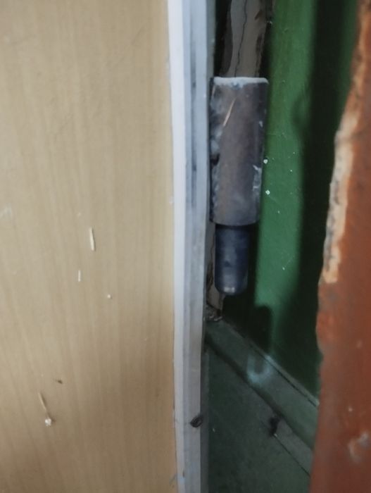 Дверь входная металлическая