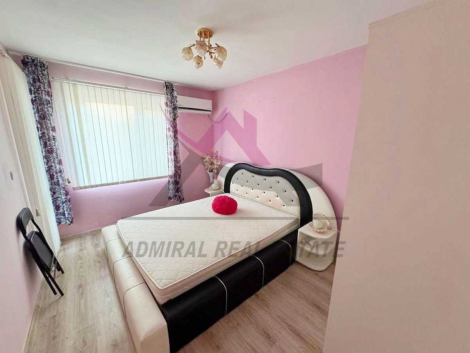 Дава се под наем Двустаен апартамент в Варна, Център - 58 кв.м за 350 € - Снимка #2