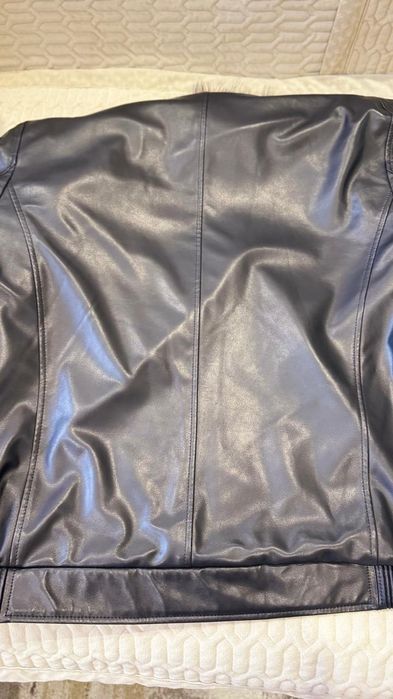 Кожанный бомбер с мехом